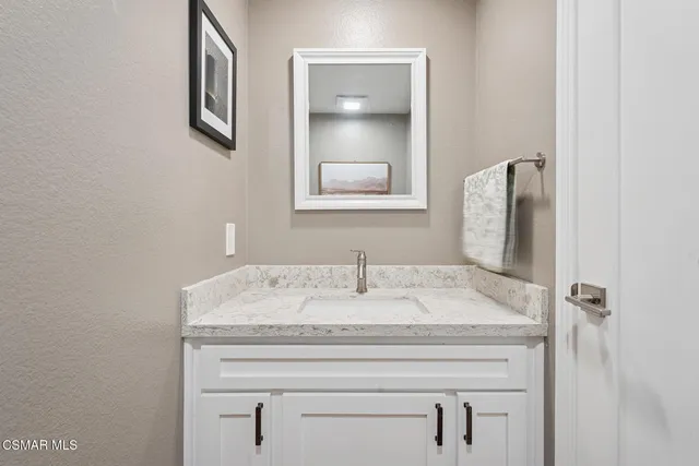 $718,000 | 3628 Summershore Lane, Westlake Village, CA 91361