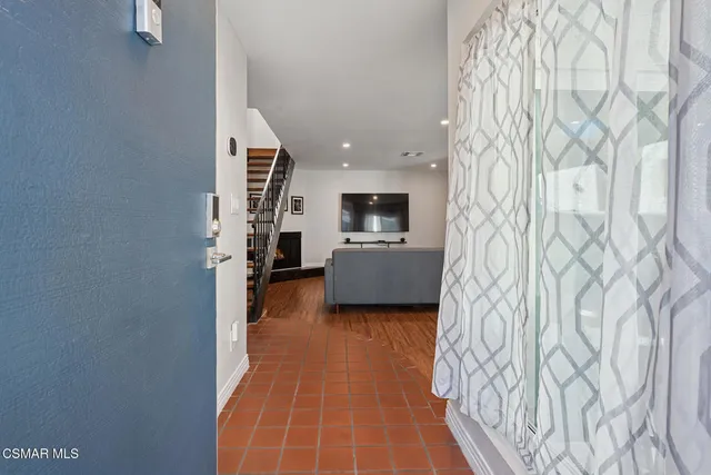 $718,000 | 3628 Summershore Lane, Westlake Village, CA 91361