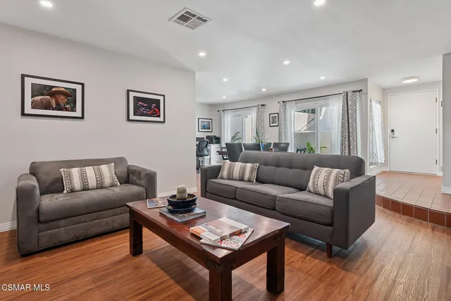 $718,000 | 3628 Summershore Lane, Westlake Village, CA 91361