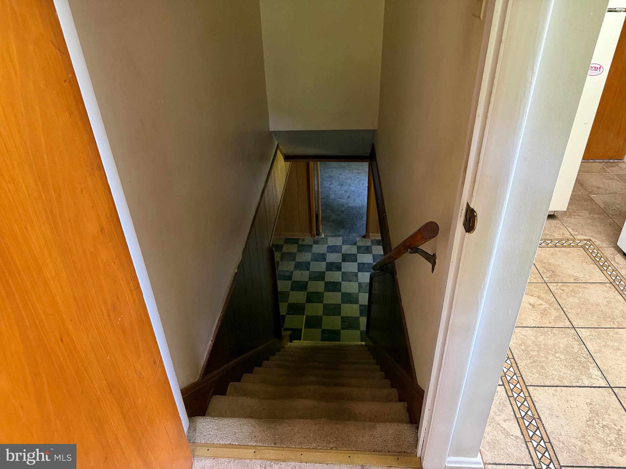 7428 Nigh Road Falls Church, VA 22043 - Photo 3 of 13 Gallery Image 3