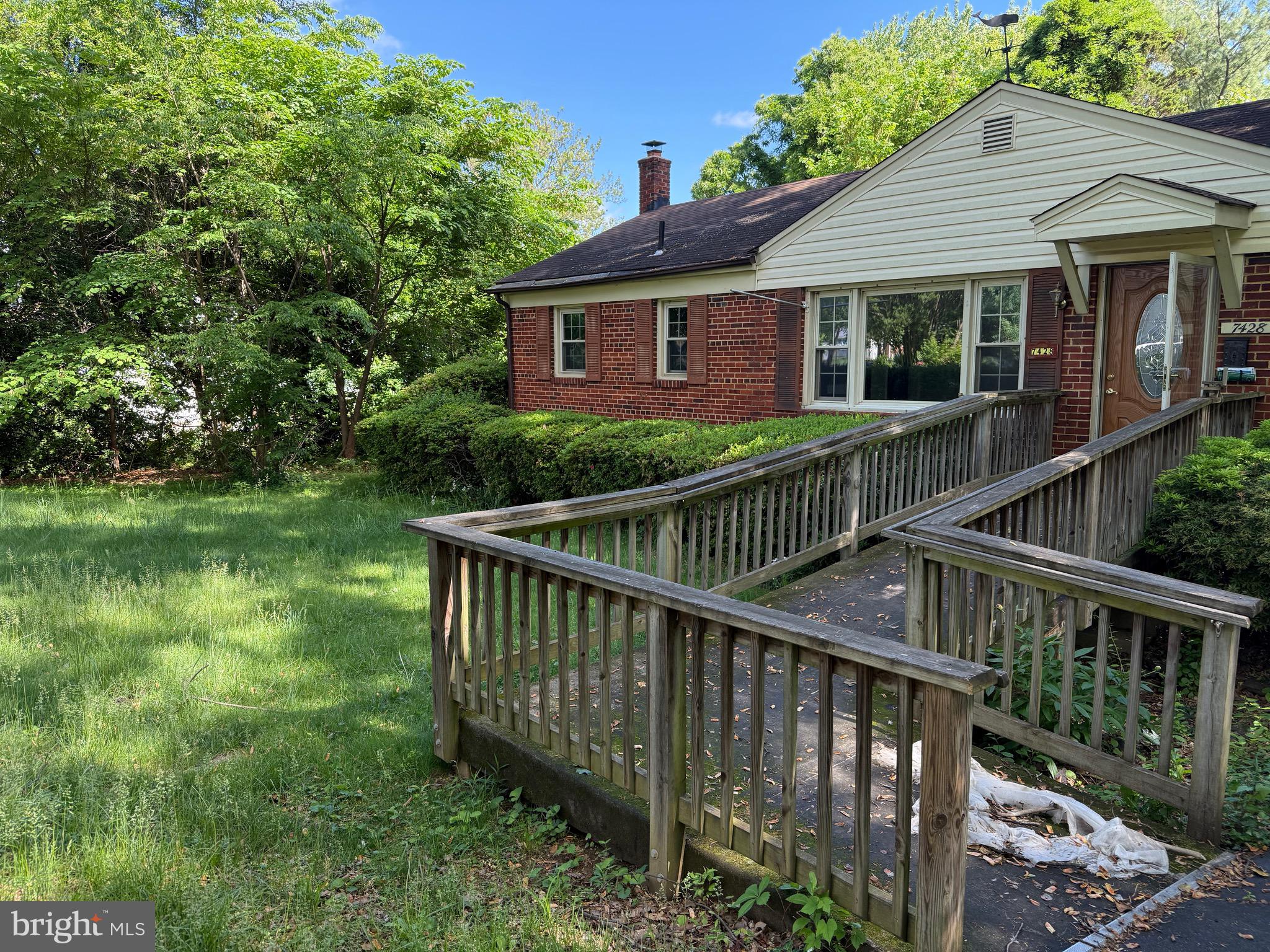 7428 Nigh Road Falls Church, VA 22043 - Photo 4 of 13 Gallery Image 4