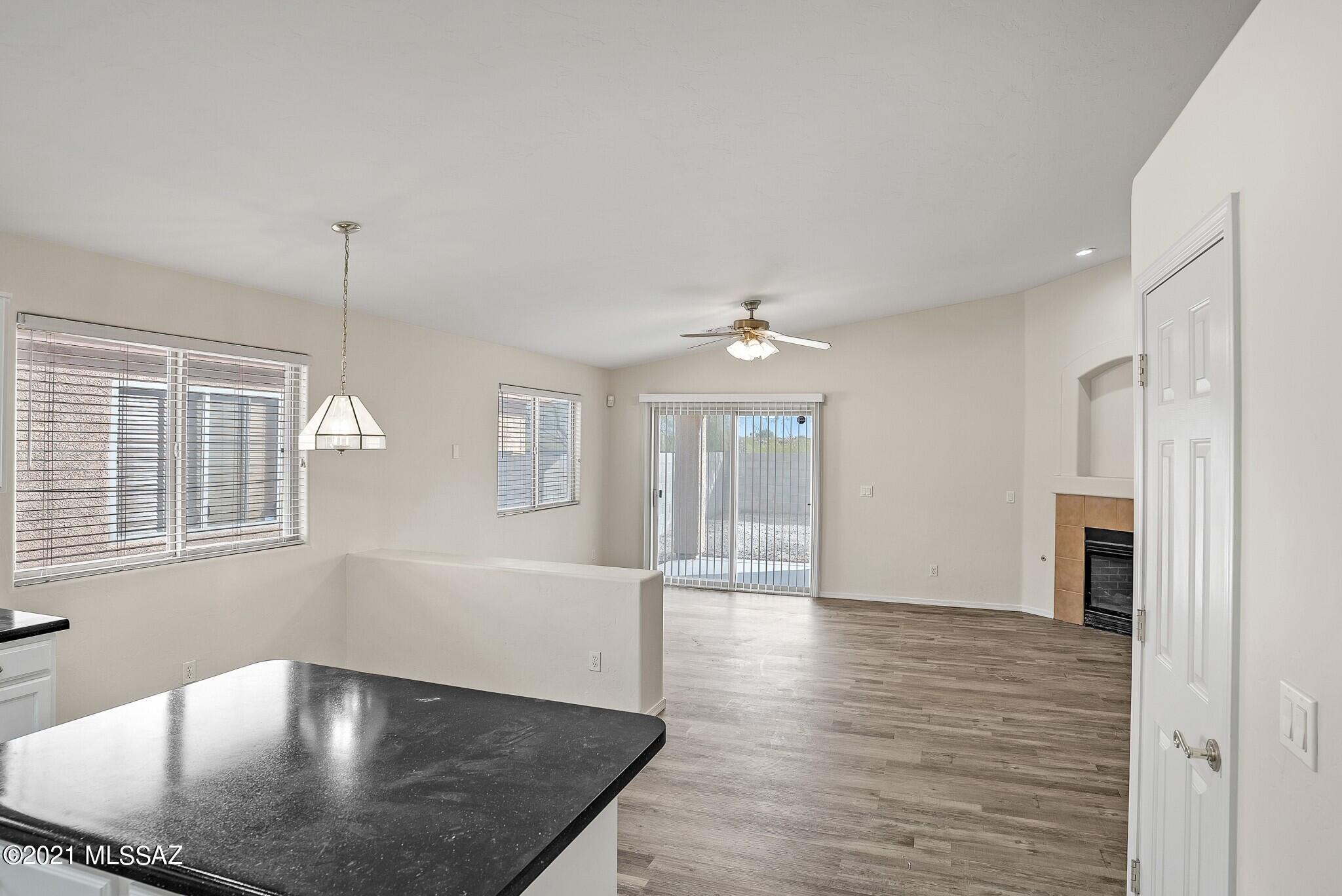 8265 South Bainbridge Road Tucson, AZ 85747 - Photo 9 of 25 Gallery Image 9