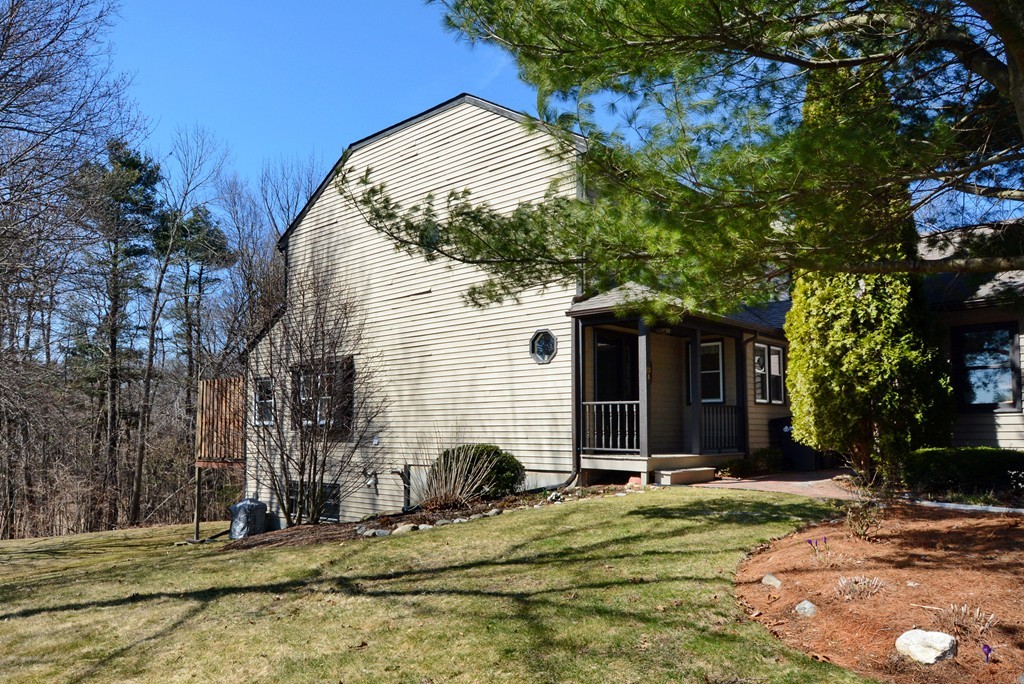 23 Highfield Road, Unit A Charlton, MA 01507 - Photo 3 of 40