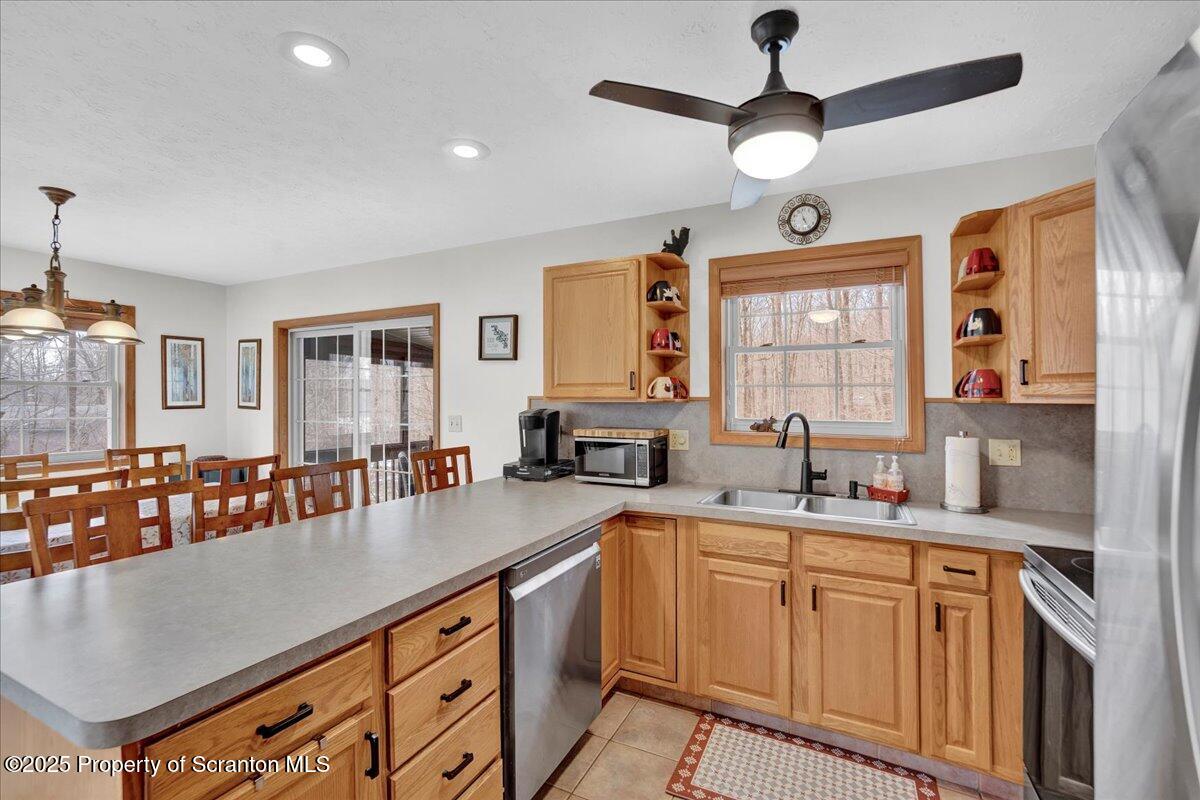 7 Sheffick Road, Unit 707 Gouldsboro, PA 18424 - Photo 7 of 44 25-A7409253