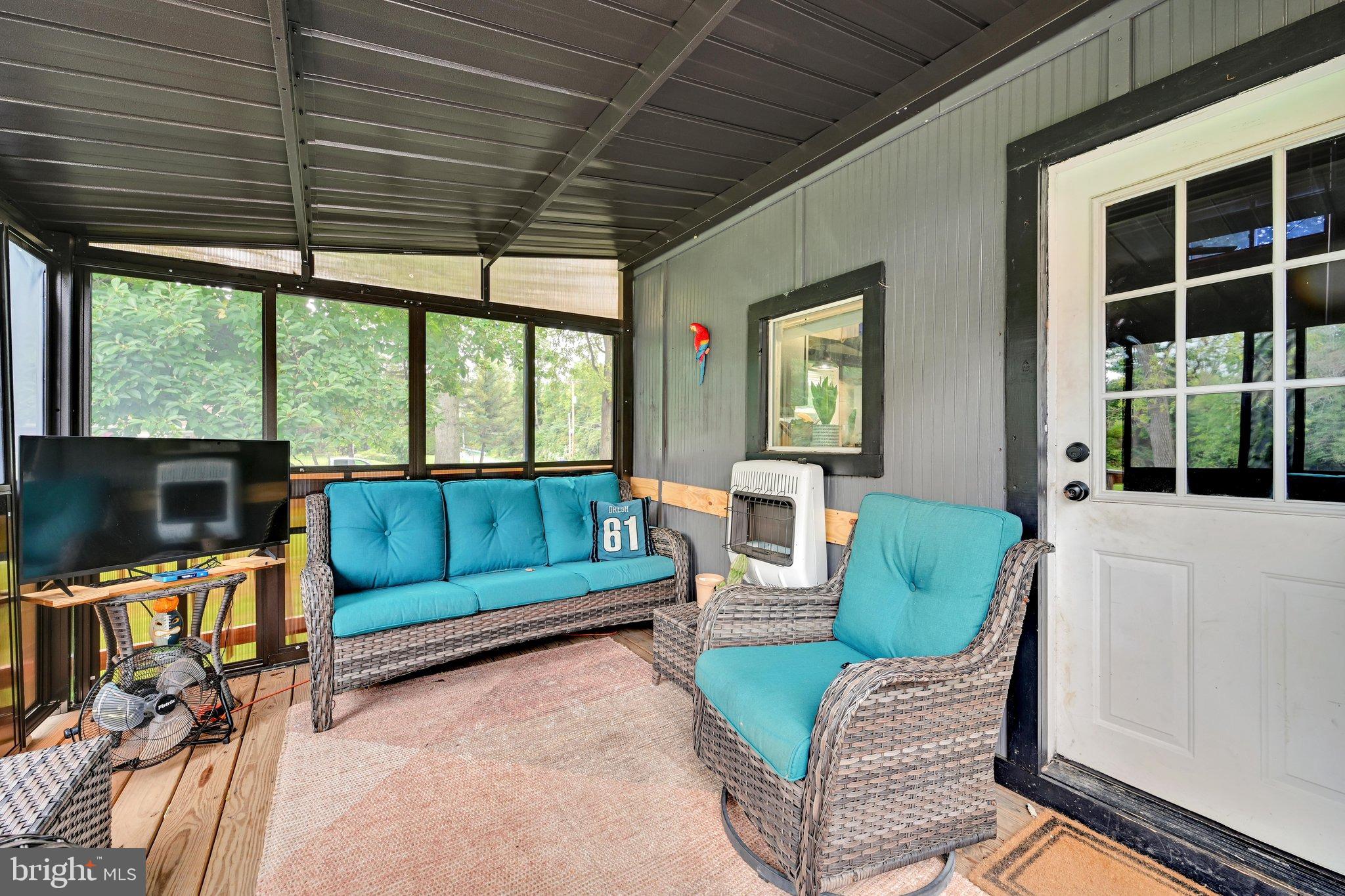 1443 Railroad Road Leesport, PA 19533 - Photo 23 of 34 Sun Room