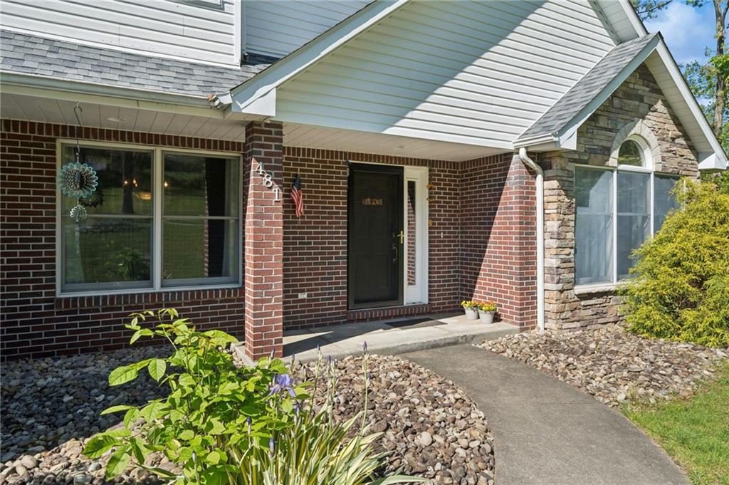 481 Sawmill Road Greensburg, PA 15601 - Photo 2 of 39 a front view of a house