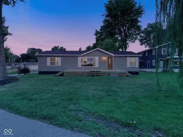 $174,900 | 650 South Wildwood Drive, Cromwell, IN 46732