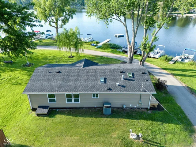 $174,900 | 650 South Wildwood Drive, Cromwell, IN 46732