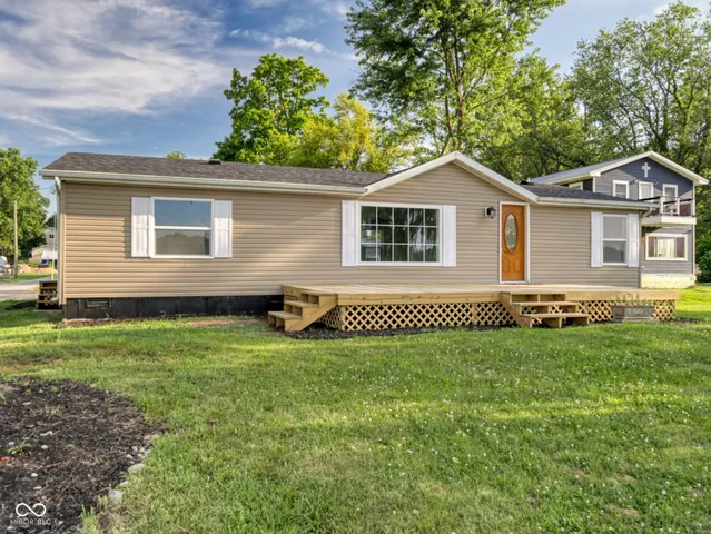 $174,900 | 650 South Wildwood Drive, Cromwell, IN 46732