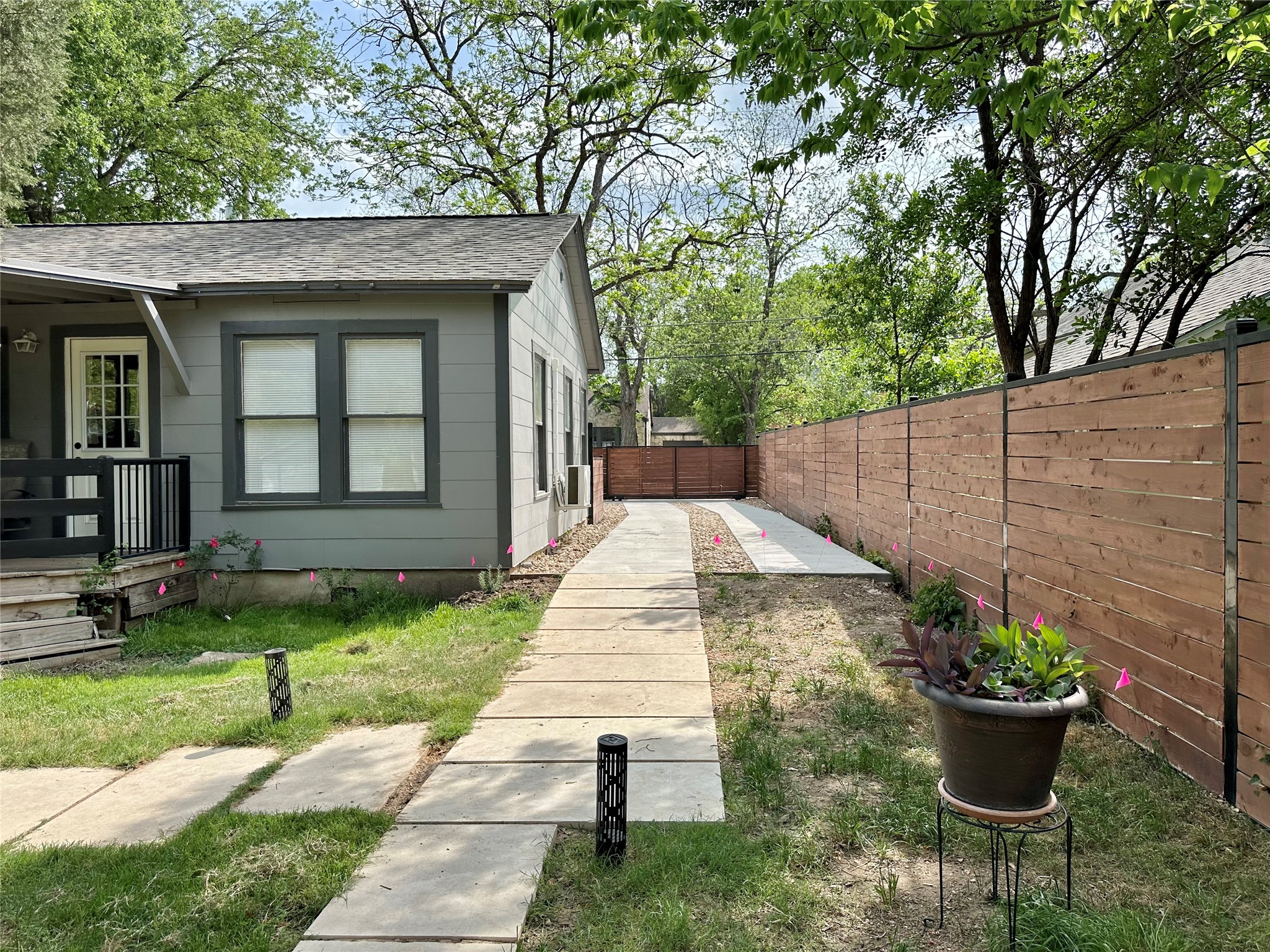 914 East 39th Street, Unit 2 Austin, TX 78751 - Photo 31 of 34