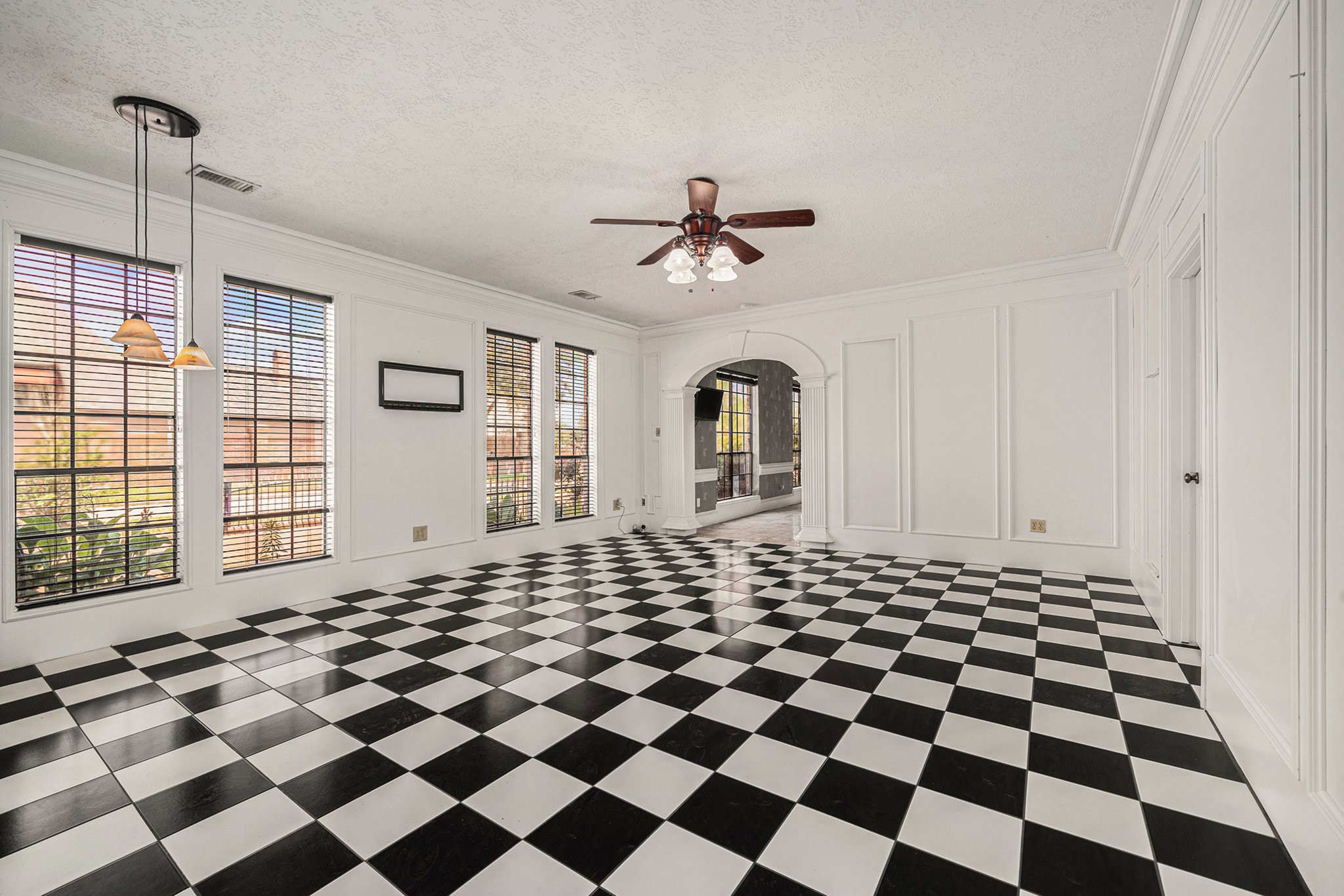 7415 Naremore Drive Spring, TX 77379 - Photo 27 of 47 a black and white checkered floor