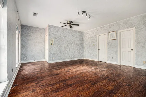 $799,000 | 7415 Naremore Drive, Spring, TX 77379