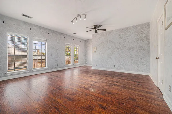 $799,000 | 7415 Naremore Drive, Spring, TX 77379