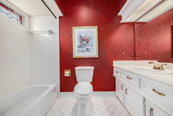 $799,000 | 7415 Naremore Drive, Spring, TX 77379