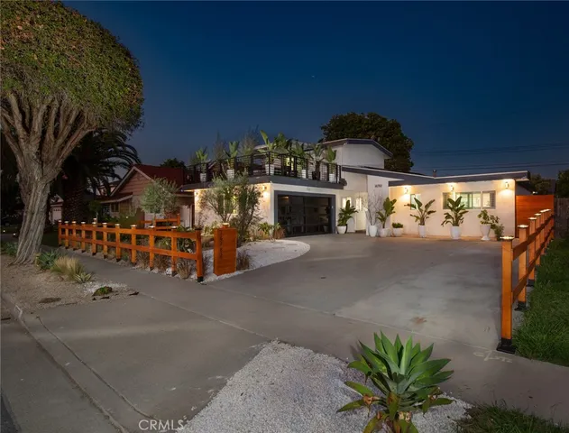 $1,439,000 | 16782 Heritage, Huntington Beach, CA 92647