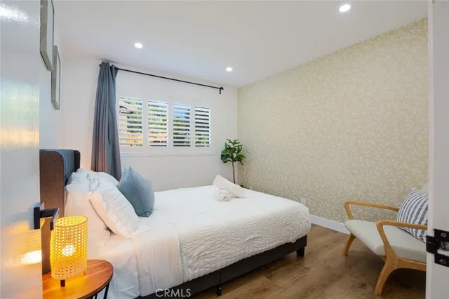 $1,399,000 | 16782 Heritage, Huntington Beach, CA 92647