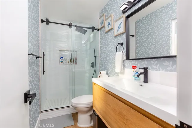 $1,399,000 | 16782 Heritage, Huntington Beach, CA 92647