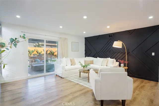 $1,399,000 | 16782 Heritage, Huntington Beach, CA 92647