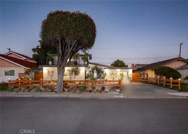 $1,399,000 | 16782 Heritage, Huntington Beach, CA 92647