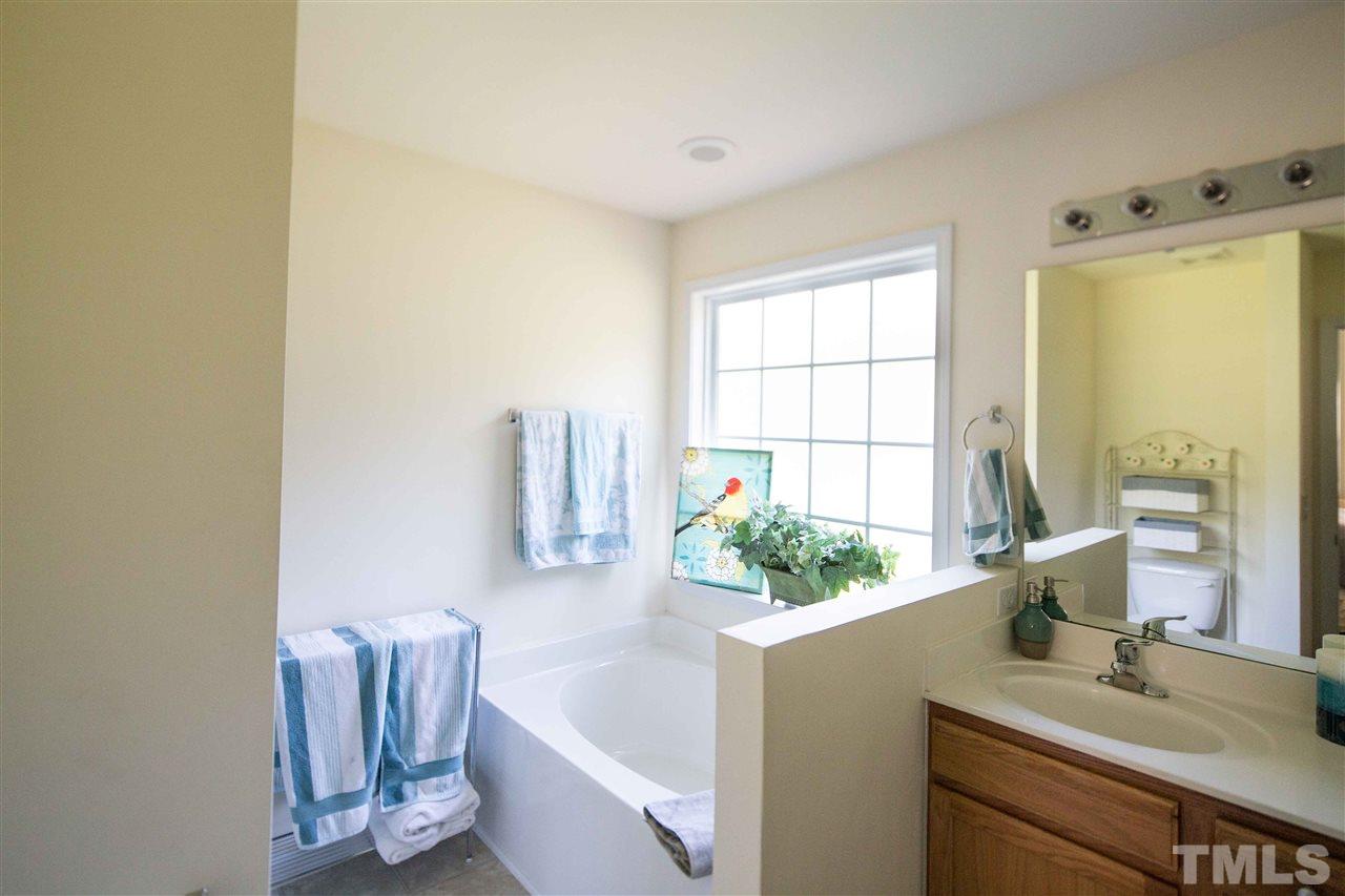 1436 Shady Rise Glen Raleigh, NC 27603 - Photo 15 of 25 Gallery Image 15