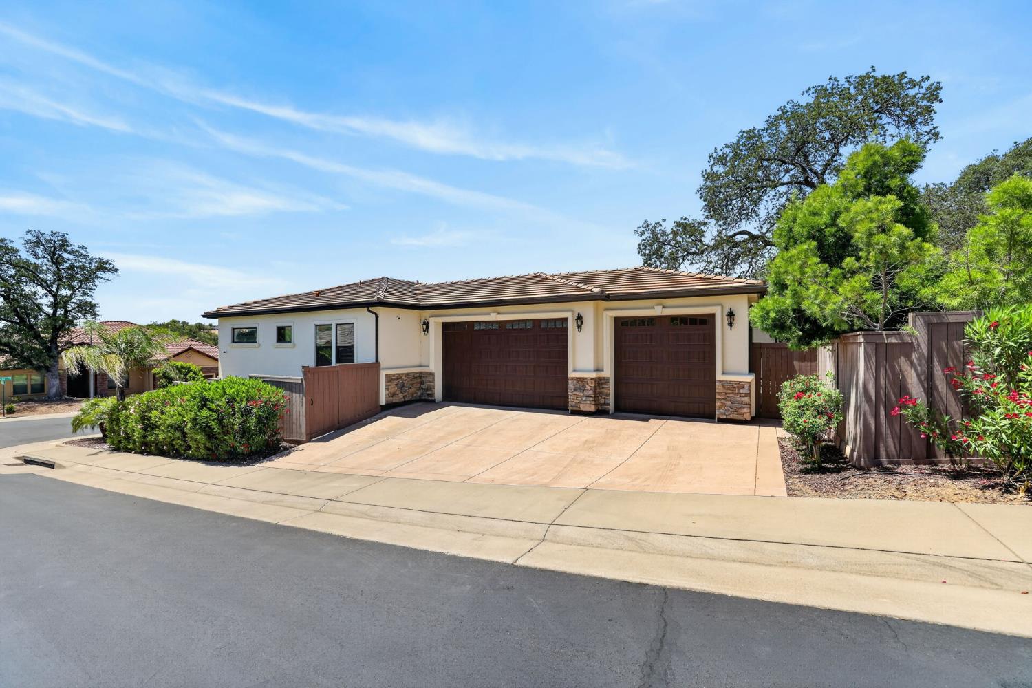 2020 Swingle Road Folsom, CA 95630 - Photo 7 of 77