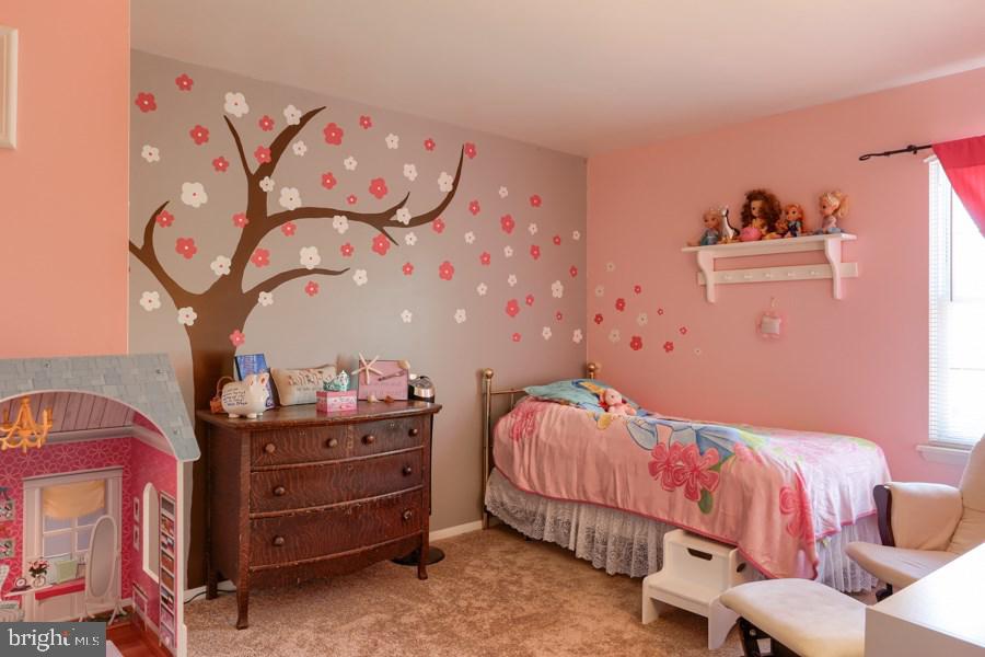 624 Lopax Road Harrisburg, PA 17112 - Photo 17 of 25 Gallery Image 17