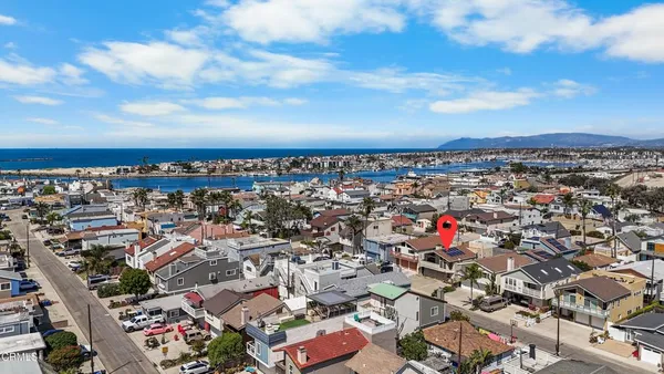 $1,549,000 | 317 Melrose Drive, Oxnard, CA 93035