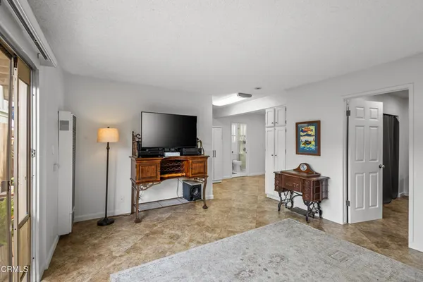 $1,549,000 | 317 Melrose Drive, Oxnard, CA 93035