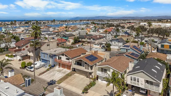 $1,549,000 | 317 Melrose Drive, Oxnard, CA 93035
