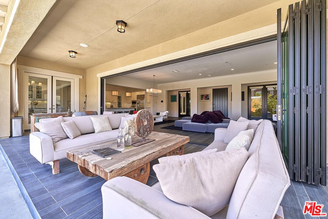24950 Old Stone Way Stevenson Ranch, CA 91381 - Photo 24 of 59