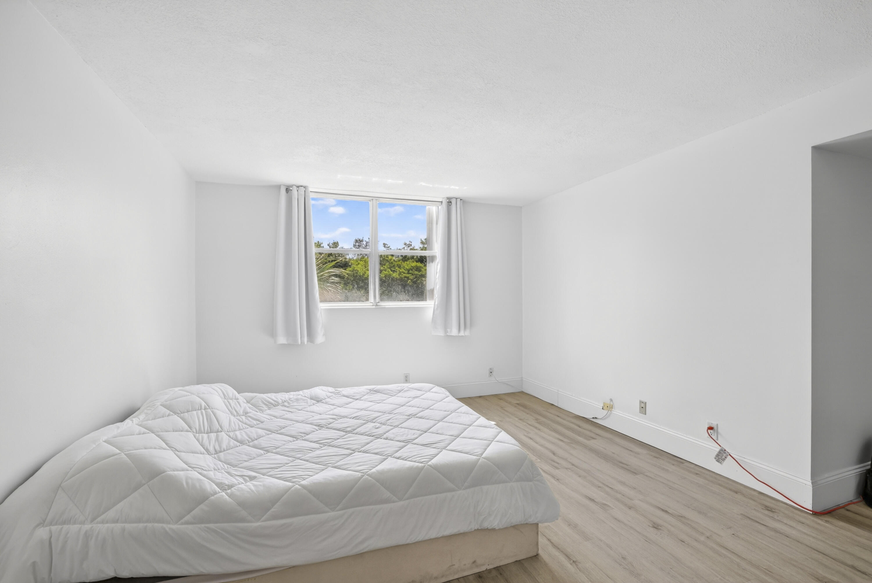 5961 Northwest 2nd Avenue, Unit 302 Boca Raton, FL 33487 - Photo 19 of 31 17-8I8A0447