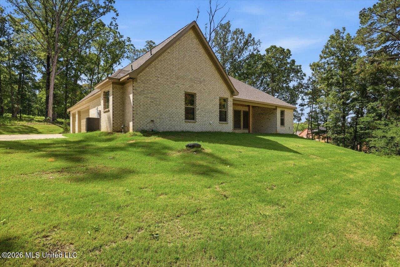 922 Mullican Road Florence, MS 39073 - Photo 40 of 61 11-922 Mullican Rd _ Home Tours MS