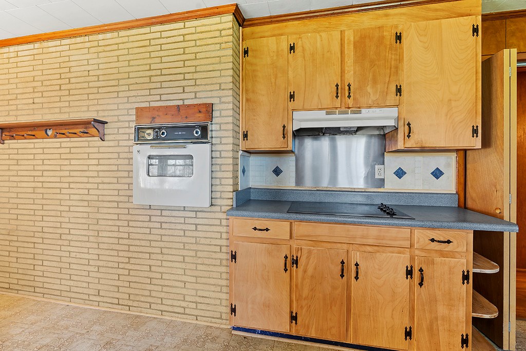 368 State Rd S-30-80 Ware Shoals, SC 29692 - Photo 8 of 17