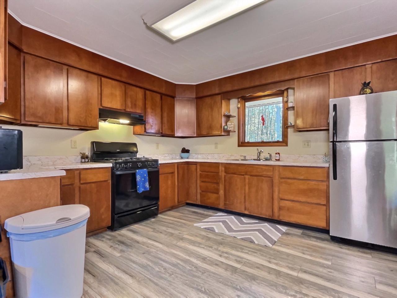 5136 Shorewood Acres Road Eagle River, WI 54521 - Photo 6 of 34 Gallery Image 6