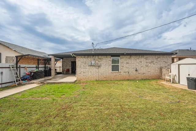 $209,900 | 408 Avenue F Hereford Tx 79045, Hereford, TX 79045