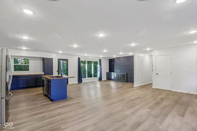 $408,000 | 3215 Kenilworth Drive, Indianapolis, IN 46228