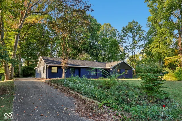 $408,000 | 3215 Kenilworth Drive, Indianapolis, IN 46228