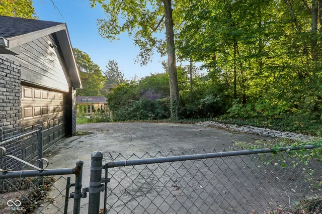 $408,000 | 3215 Kenilworth Drive, Indianapolis, IN 46228