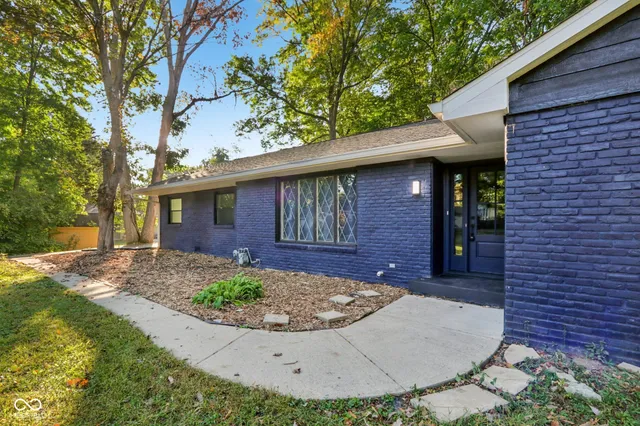 $408,000 | 3215 Kenilworth Drive, Indianapolis, IN 46228