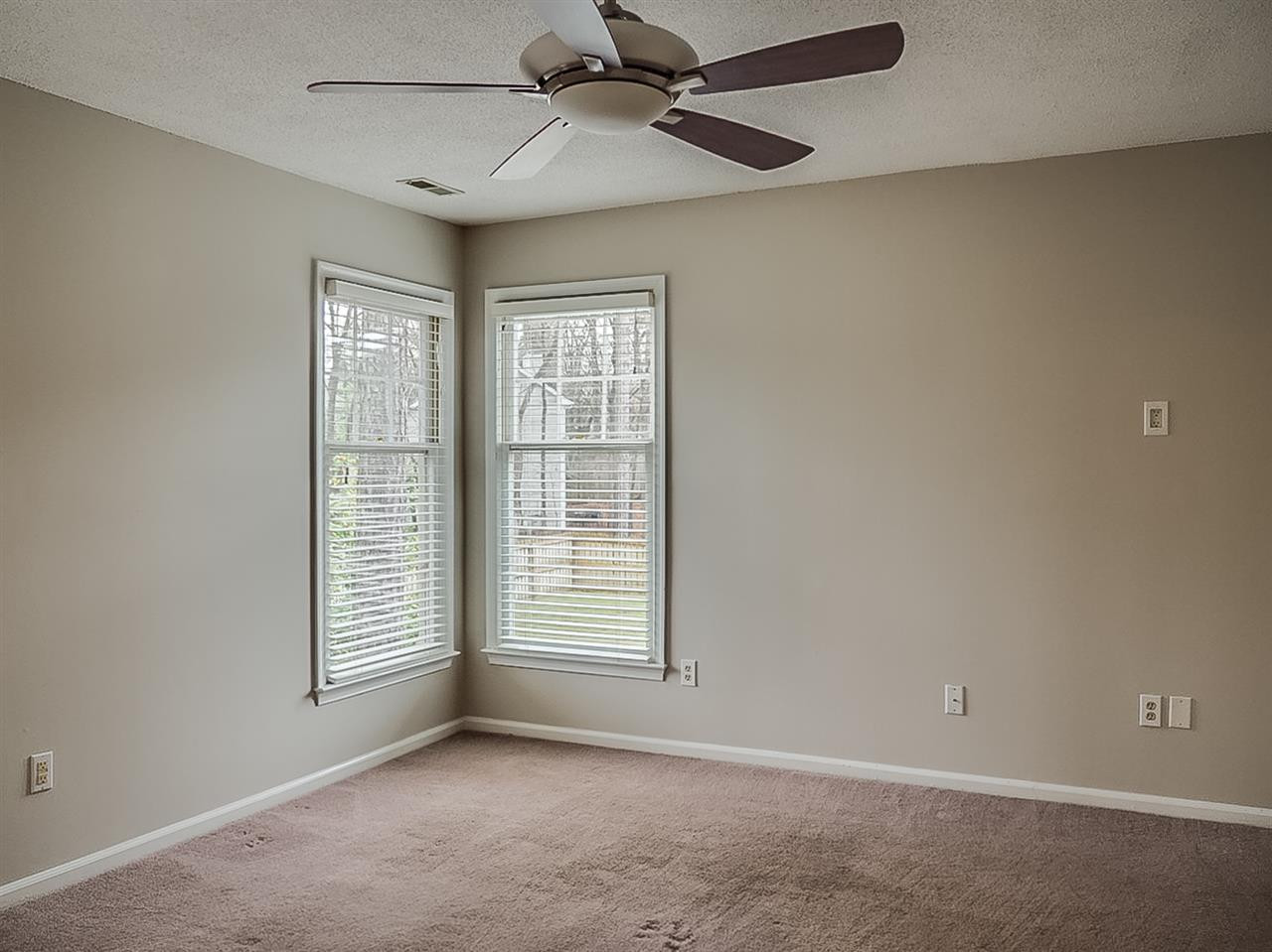 5813 Edgebury Road Raleigh, NC 27613 - Photo 10 of 21 Photo 10