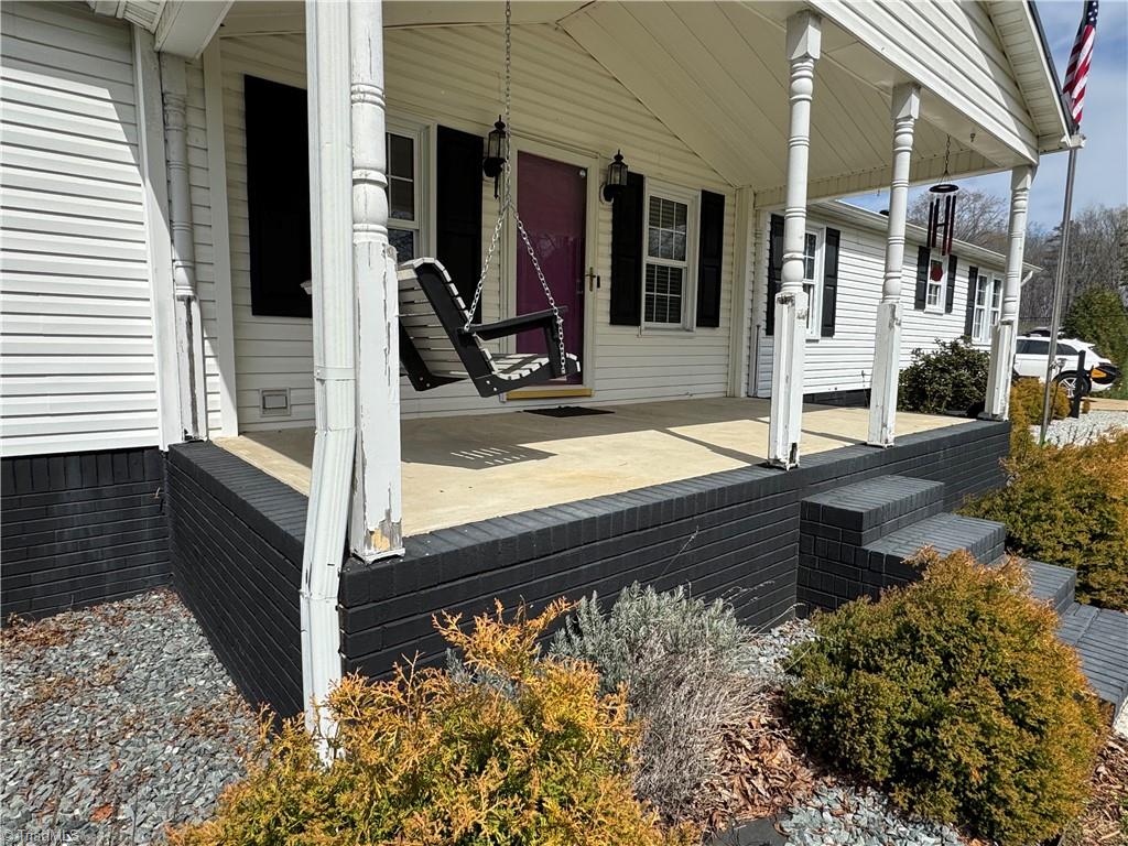 3932 Piney Mountain Road Walnut Cove, NC 27052 - Photo 15 of 50