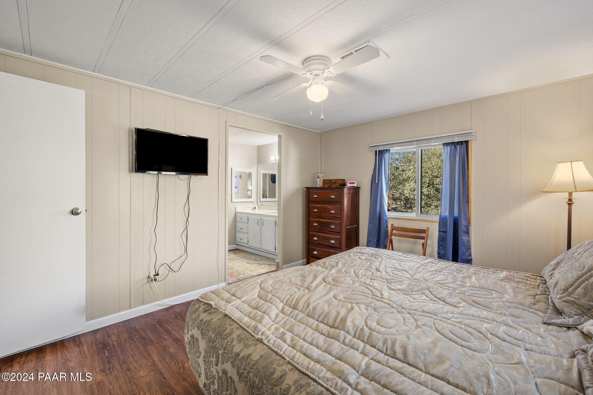 1538 Private Road Prescott, AZ 86301 - Photo 20 of 42 PRIMARY BEDROOM