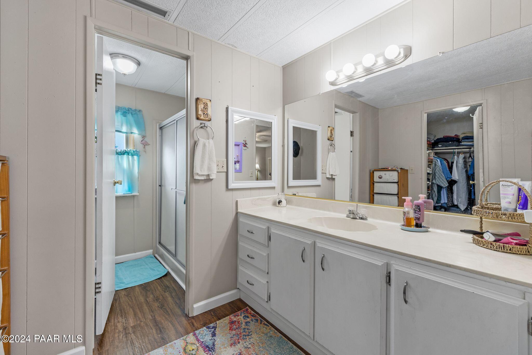 1538 Private Road Prescott, AZ 86301 - Photo 21 of 42 PRIMARY BATH