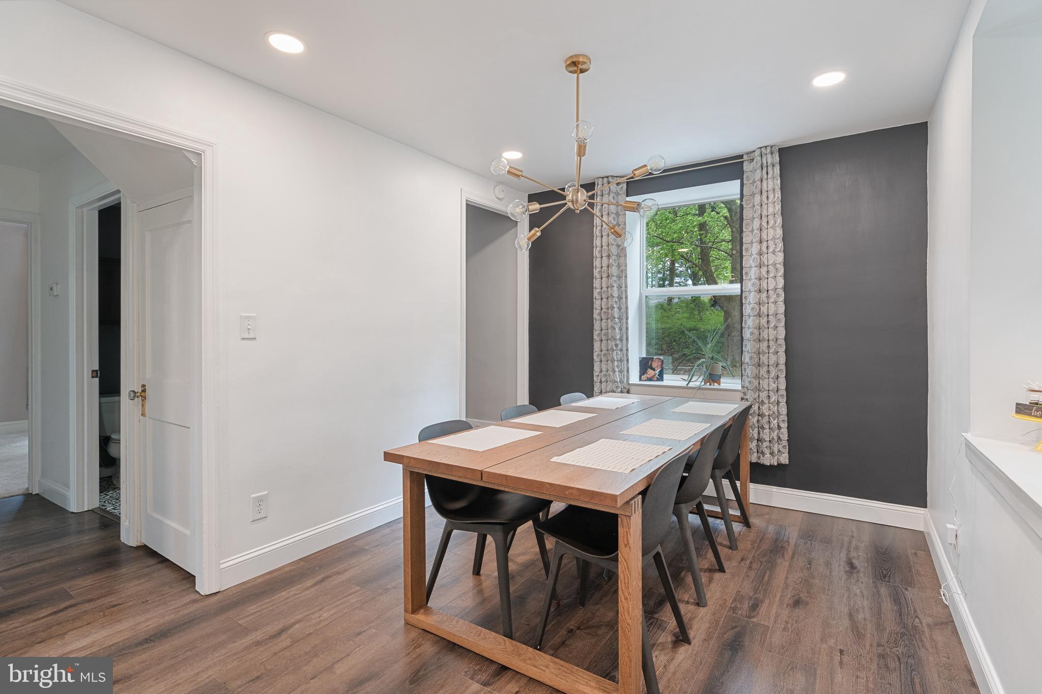 360 Hartman Road Reading, PA 19606 - Photo 17 of 27 Dining room