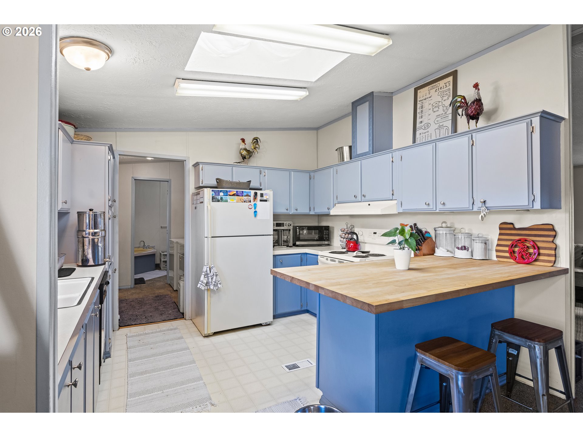 93720 Adams Lane Coos Bay, OR 97420 - Photo 13 of 47