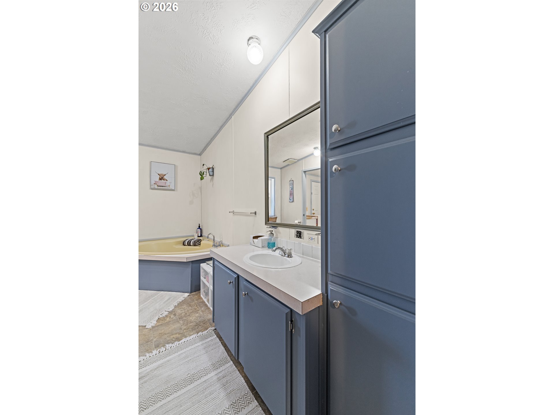 93720 Adams Lane Coos Bay, OR 97420 - Photo 19 of 47