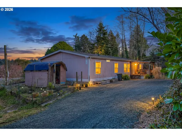 $275,000 | 93720 Adams Lane, Coos Bay, OR 97420