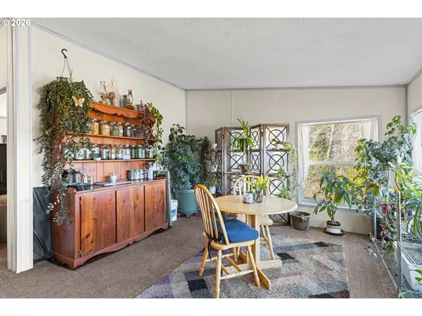 $275,000 | 93720 Adams Lane, Coos Bay, OR 97420