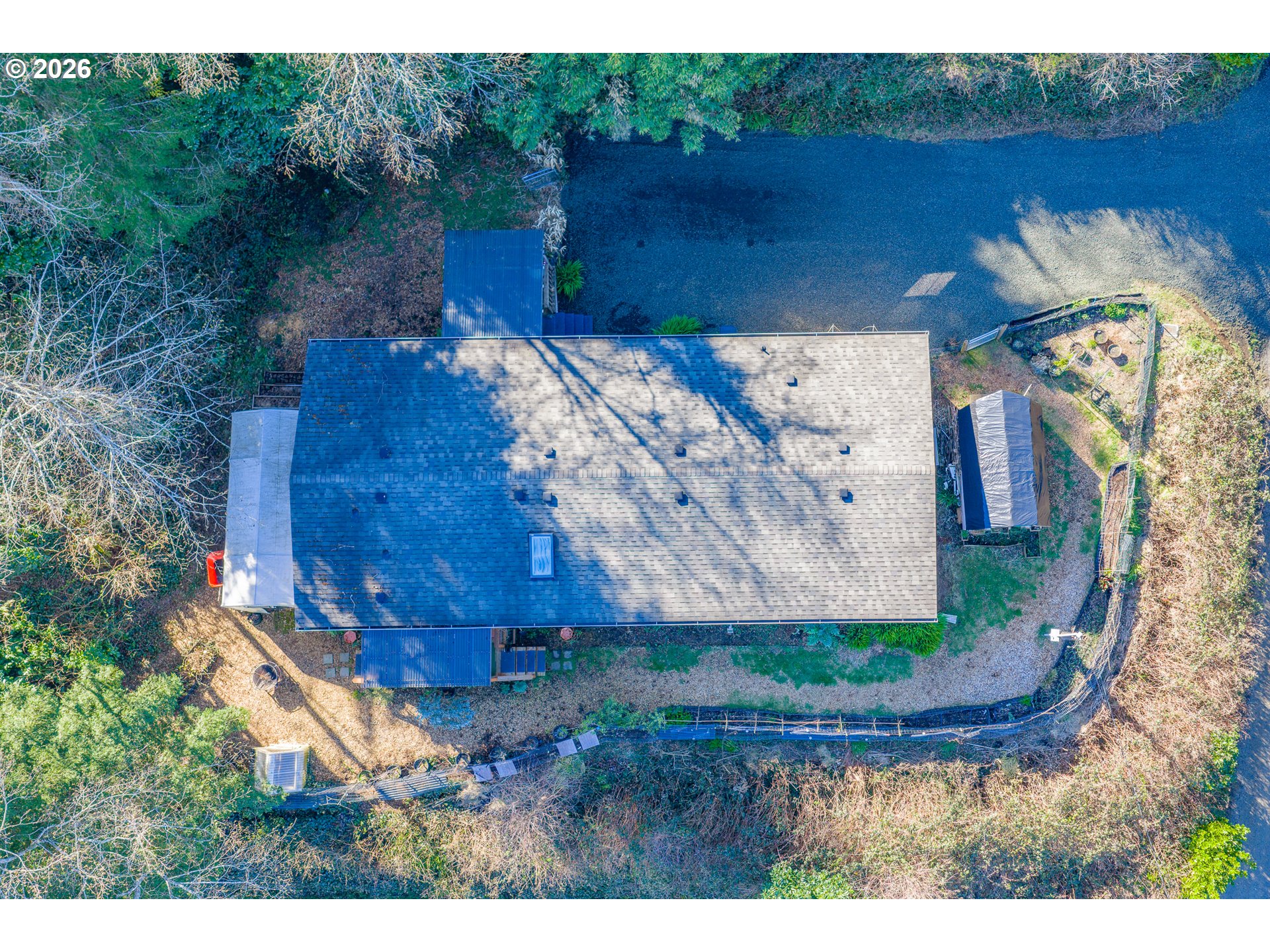 93720 Adams Lane Coos Bay, OR 97420 - Photo 6 of 47