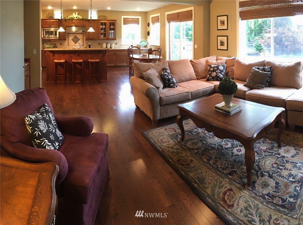 4824 Northeast 1st Street Renton, WA 98059 - Photo 12 of 22